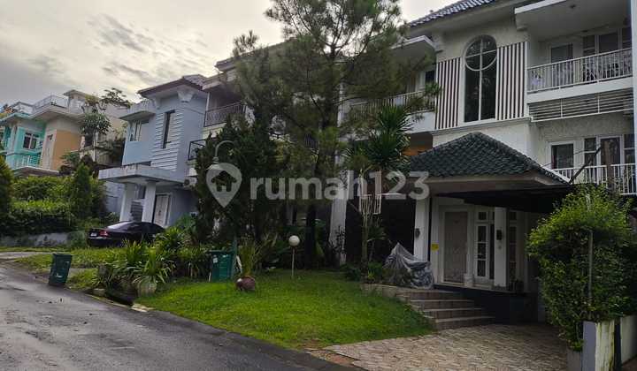 Rumah Siap Huni 2 Lantai SHM Depan Taman di Cluster Bukit Golf Hijau Sentul City Bogor 2
