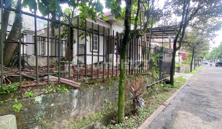 Rumah Satu Lantai Dengan Halaman Luas Di Cluster Taman Pasadena Sentul City Bogor 2