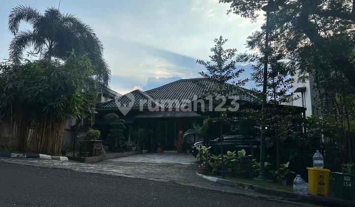 Rumah 2 Lantai Dengan Halaman Belakang Luas Shm Di Boulevard Cluster Bukit Golf Hijau Sentul City Bogor