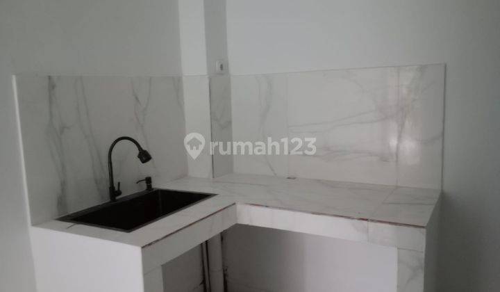 Rumah 2 Lantai Dekat Stasiun Depok Lama.ede 2