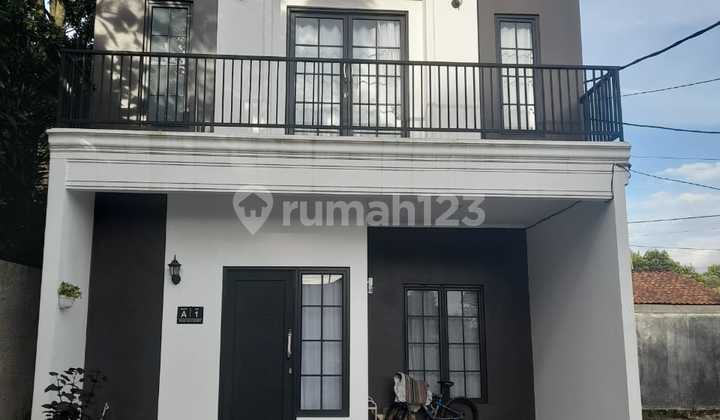 Rumah 2 Lantai Harga 1 Lantai ********