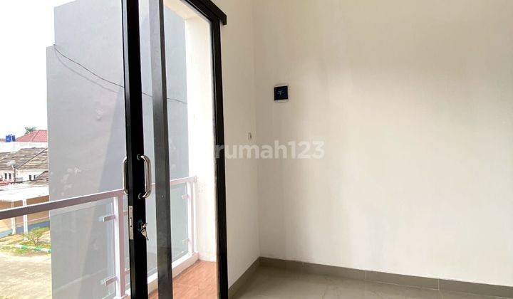 Rumah 2 Lantai Keren Dekat Stasiun Citayam.ede 2