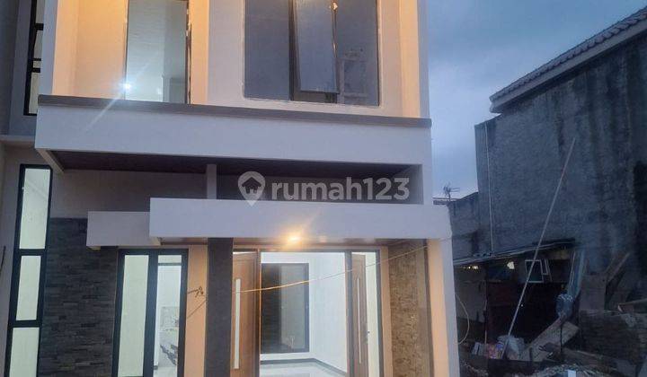 Rumah 2 Lantai Di Kota Depok.ede 1