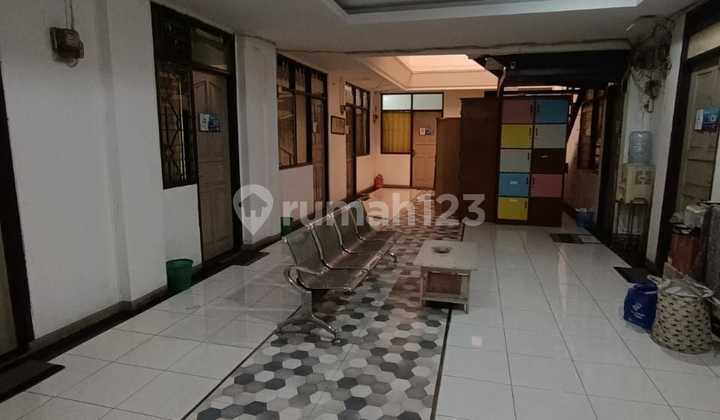 For Quick Sale: Boarding House with Land Area Calculated, Located in Babakan Jeruk. For Quick Sale: Boarding House with Land Area Calculated, Located in Babakan Jeruk.