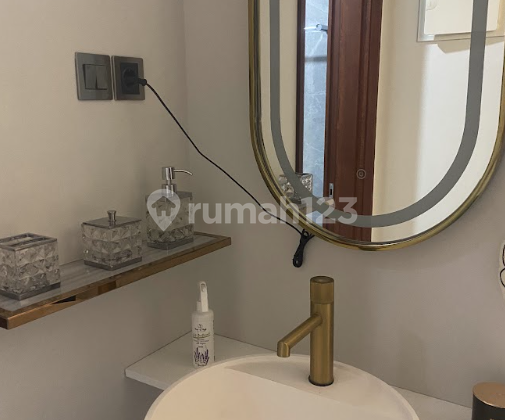 For Sale Luxury House with Roof Top in Sutera Buana Alam Sutera - Eviefgs 2