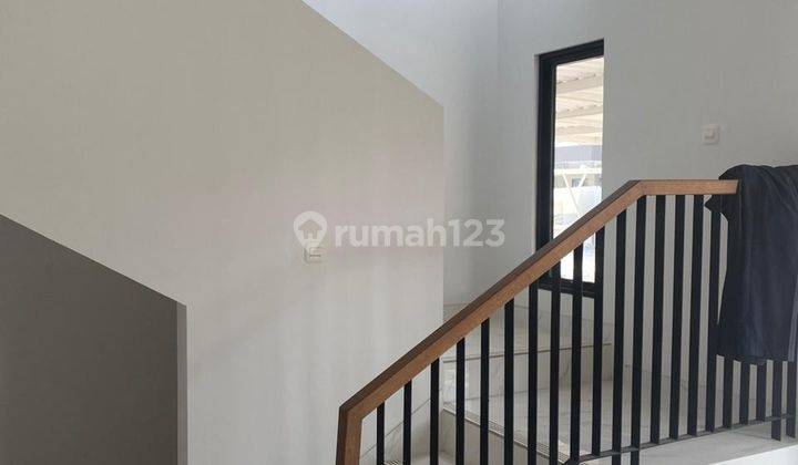 Dijual Rumah 3 Lantai Unfurnished di Ayodhya Garden , Tangerang 2