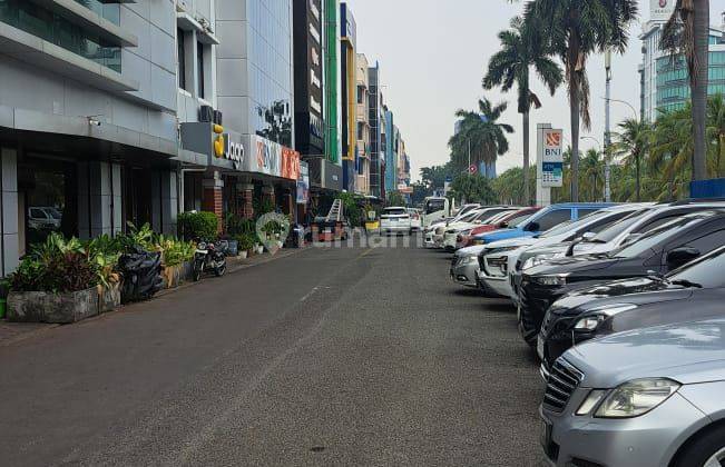 Ruko Murah, Rapi, Hadap Jalan Raya Di Kelapa Gading 2