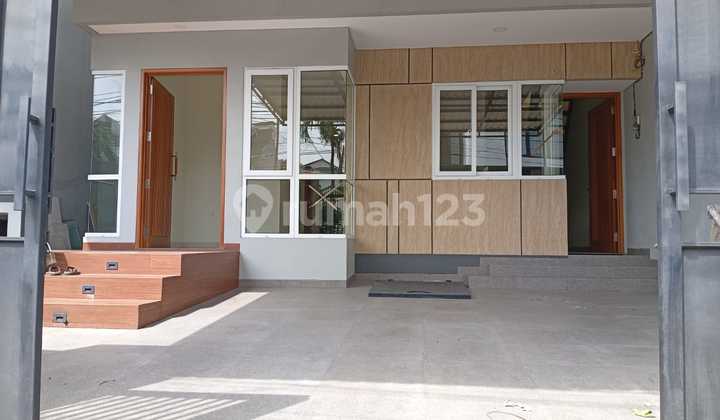 Nice and Affordable House, Elevated from the Road in Kelapa Gading Nice and Affordable House, Elevated from the Road in Kelapa Gading
