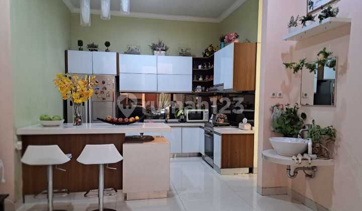 Rumah Hoek Murah Bagus Siap Huni di Kelapa Gading 2