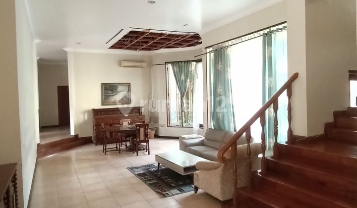 Rumah asri di sarinembah cimanggis 