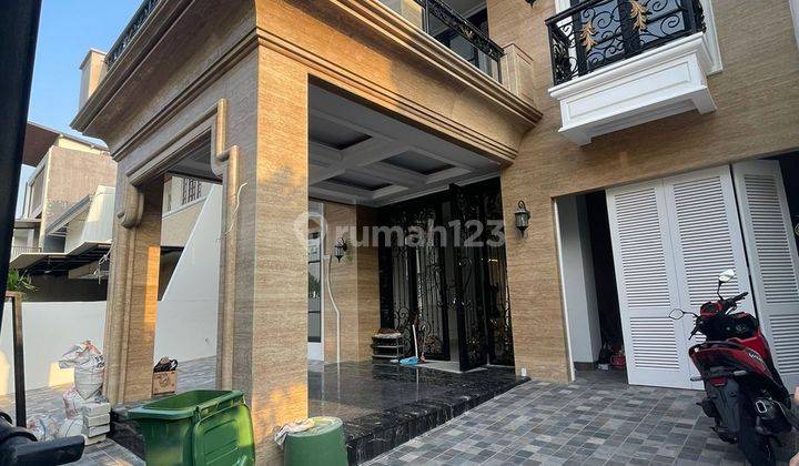 Rumah mewah di kawasan exclusive villa gading indah  2