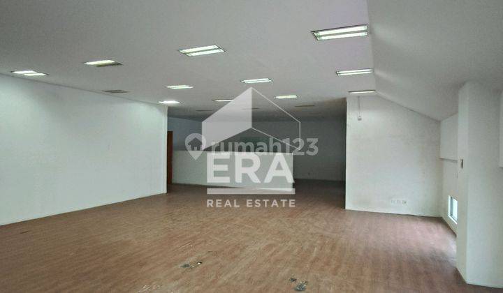 Disewakan gedung cocok untuk kantor & bisnis profesional di jakarta selatan 2