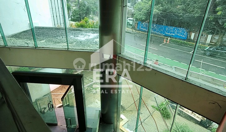 Disewakan gedung kantor di kebon sirih, jakarta pusat