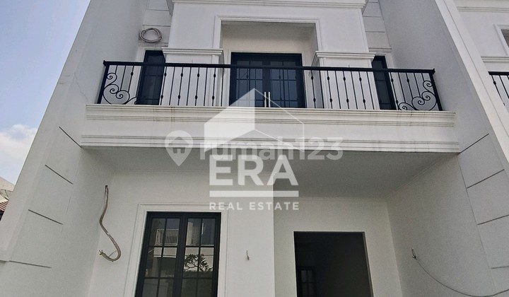 Dijual rumah brand new di mutiara ragunan, jakarta selatan Dijual rumah brand new di mutiara ragunan, jakarta selatan