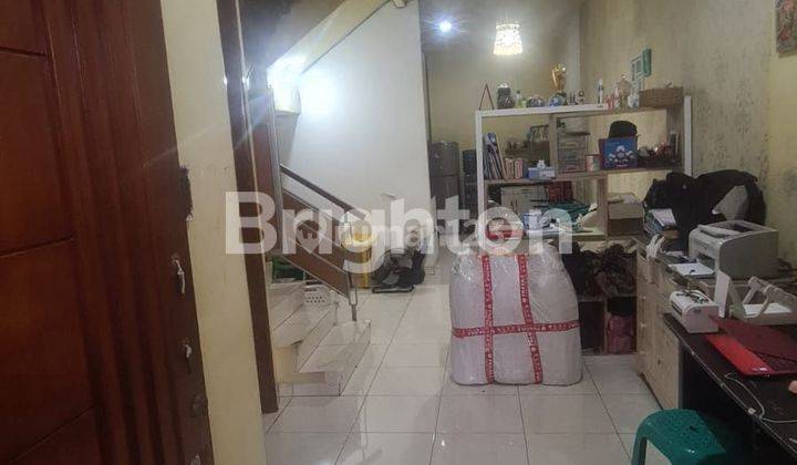 RUMAH 2 LANTAI DI DURI KEPA  ROW 1 MOBIL LEGA 2