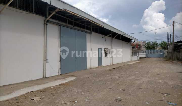 For Rent Warehouse Beside Main Road 40ft Container Access
