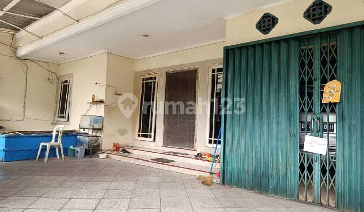 Ready-to-Occupy House in Kelapa Dua 2