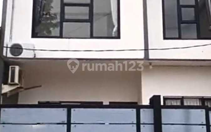 EARTH HOUSE PUSPITEK ASRI, BSD, VERY STRATEGIC, 2 FLOORS!!