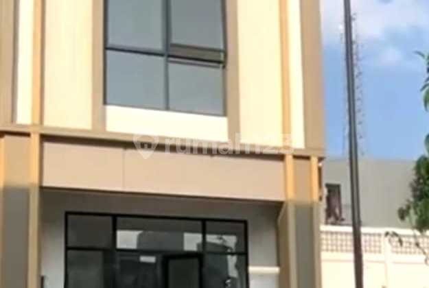 Illago Grande, Gading Serpong, Sangat Strategis, Posisi Hook, 2 Lantai