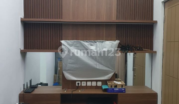 Fully Furnished House at Springhill Yume Lagoon, Cisauk, Freehold Title, Cheapest!!! 2