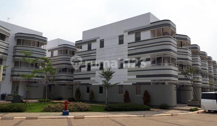 ANARTA HOUSE @ VANYA PARK BSD, SANGAT STRATEGIS, COCOK UNTUK INVESTASI & BISNIS