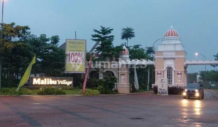 Malibu Village, Gading Serpong, SHM, Semi Furnished 2