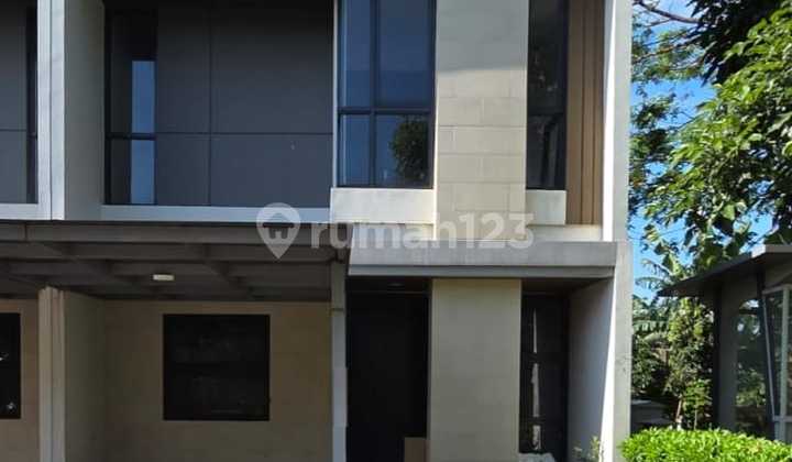 LETTER HOUSE @ VANYA PARK, VERY STRATEGIC, FULL RENOVATION, 2 FLOORS