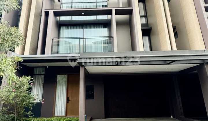 Rumah Mewah The Zora, Baru Gress, Cluster Premium, Bonus Kitchen & Curtain Rumah Mewah The Zora, Baru Gress, Cluster Premium, Bonus Kitchen & Curtain