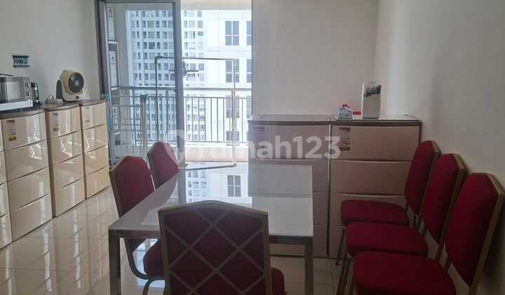 Apartment Midtown Signature, Semi Furnished, Strategis, Terawat!