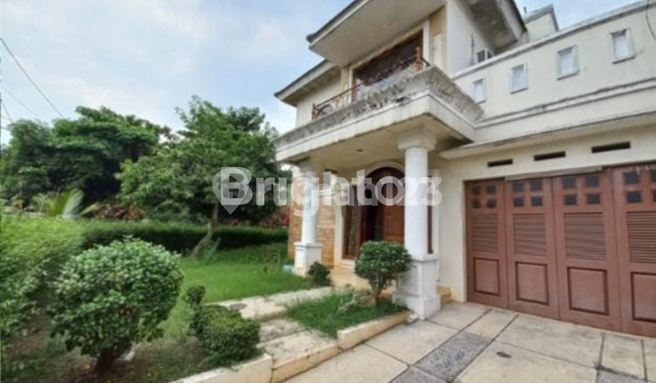 GRIYA LOKA HOUSE, BSD SANGAT STRATEGIS, MEWAH DAN SIAP HUNI