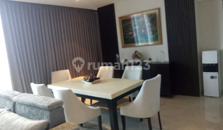 DISEWAKAN APARTEMEN CASA DOMAINE 3bedrooms Full Furnished at Jakarta Pusat 