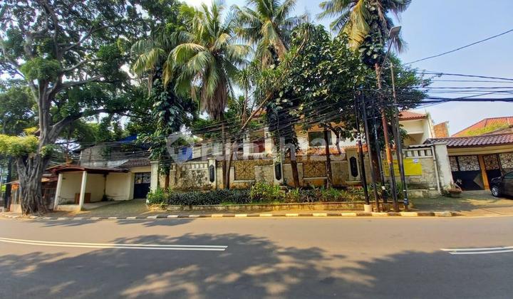 For Rent: 2-Story House on Jl. Brawijaya, 700m², Best Price in South Jakarta