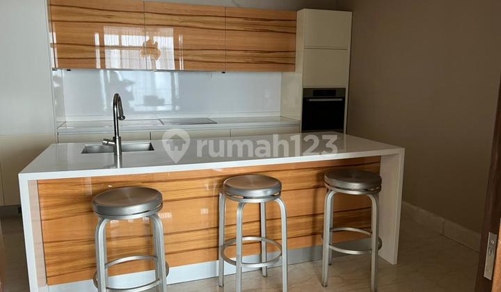 Disewa Apartemen Pakubuwono Signature 4BR Uk385m² Furnished at Jakarta Selatan
 2