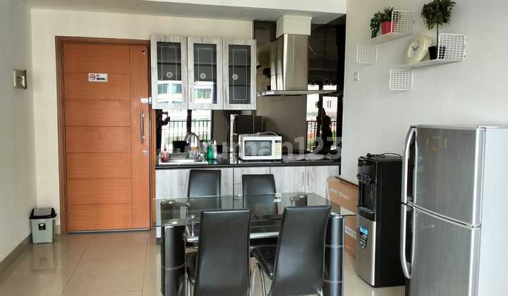For Rent Hampton's Park Apartment 2BR Size 58m² Furnished Golf View in South Jakarta 2