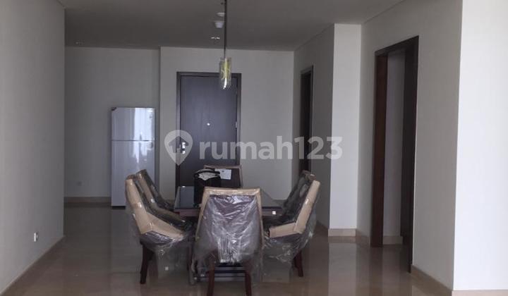 FOR SALE PAKUBUWONO HOUSE APARTMENT 2+1BR 165 sqm furnished Brand New in South Jakarta FOR SALE PAKUBUWONO HOUSE APARTMENT 2+1BR 165 sqm furnished Brand New in South Jakarta