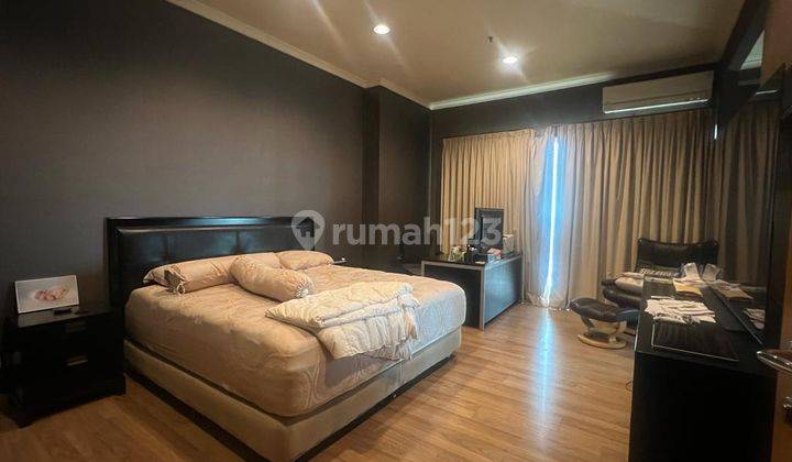 Disewakan Senayan Residence 4BR Uk 273 sqm Full Furnished Best Price At Jakarta Selatan.  2