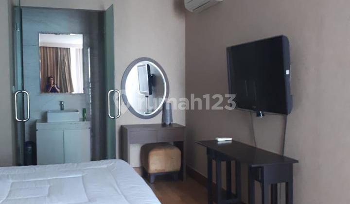 Disewa Apartemen Residence 8 Furnished 1BR Uk76m² at Jakarta Selatan 2
