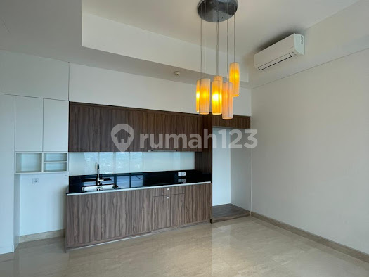 For Rent Apartment 57 Promenade Size 105m² Furnished in Central Jakarta