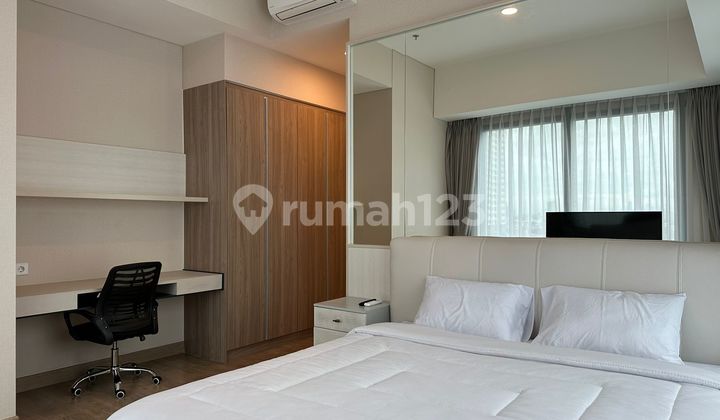For Rent Apartment 57 Promenade Sky Tower 2BR Size 115m² Furnished in South Jakarta 2