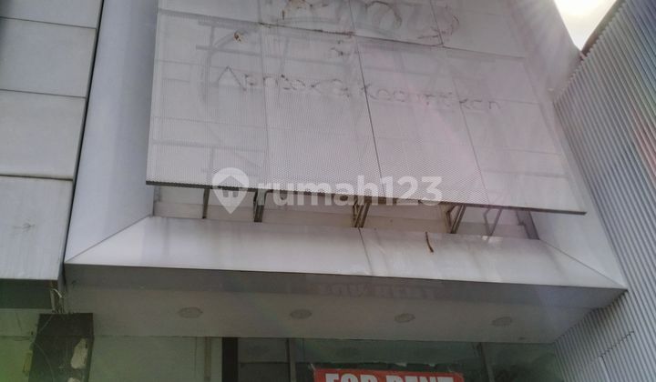 Disewa Ruko Kemang Raya Uk 300 m² 2lantai at Jakarta Selatan
