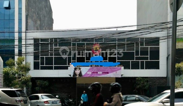 Dijual Ruko Di Jl. Wolter Monginsidi Jalan Utama Uk 365 m² at Jakarta Selatan Dijual Ruko Di Jl. Wolter Monginsidi Jalan Utama Uk 365 m² at Jakarta Selatan