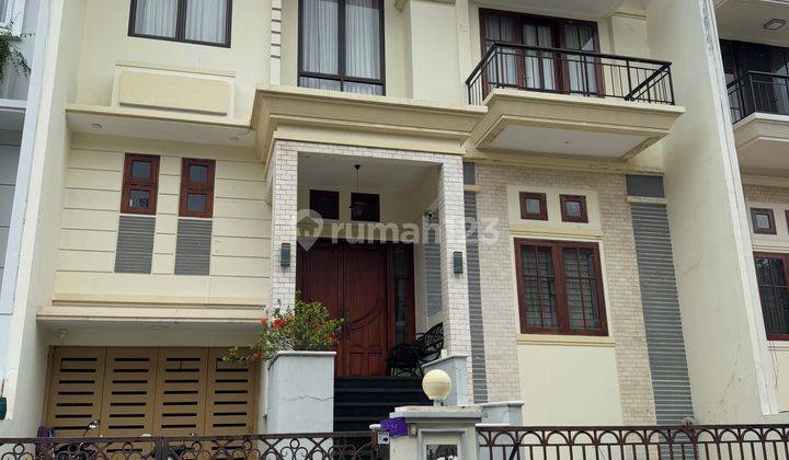 Dijual.rumah Green Garden Residence Furnished 1