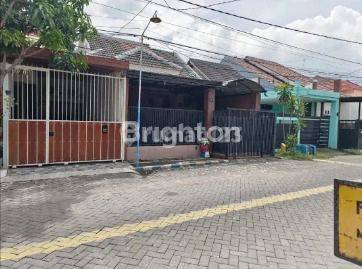 RUMAH JL MAHAKAM, WISMA TROPODO WARU LINGKUNGAN NYAMAN COCOK BUAT USAHA DAN HUNIAN 2