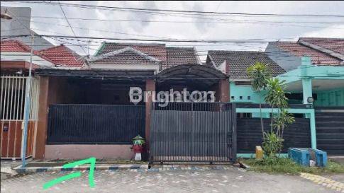 RUMAH JL MAHAKAM, WISMA TROPODO WARU LINGKUNGAN NYAMAN COCOK BUAT USAHA DAN HUNIAN 1