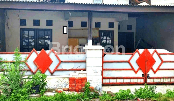 RUMAH DI PERUMAHAN PURI LIDAH KULON INDAH SURABAYA 1