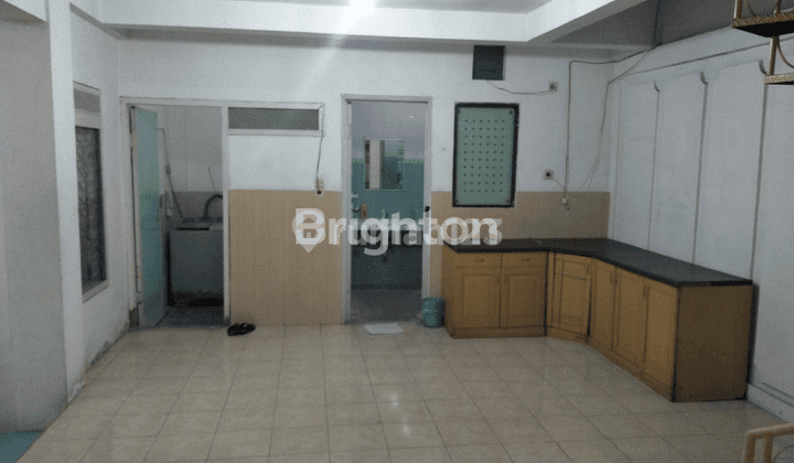 RUMAH 1.5 LANTAI JL BLIMBING PONDOK TJANDRA INDAH LOKASI STRATEGIS 2