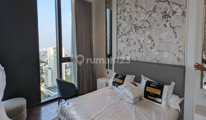  Apartemen St Regis 3 Kamar Tidur Furnished Bagus 2