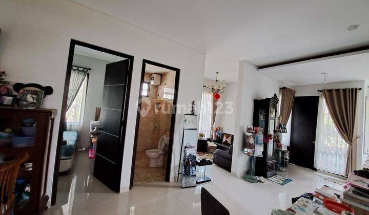 Dijual Rumah Hoek Cantik Di Kemang Permata Bogor 2