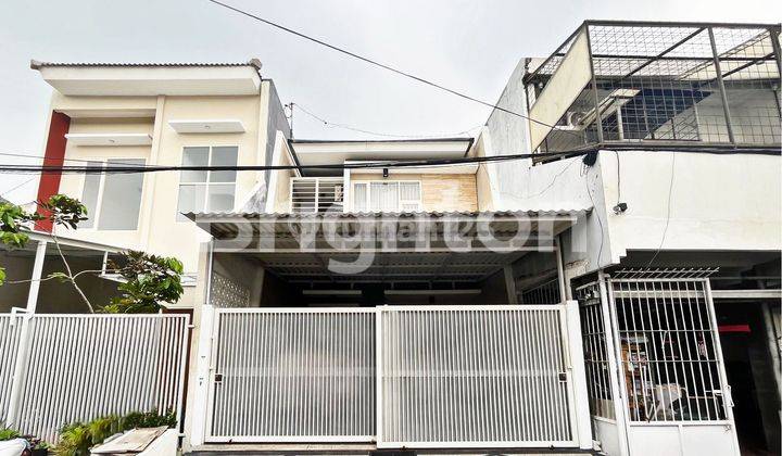 Rumah 2 Lantai Klampis Harapan, Minimalis, Siap Huni 1