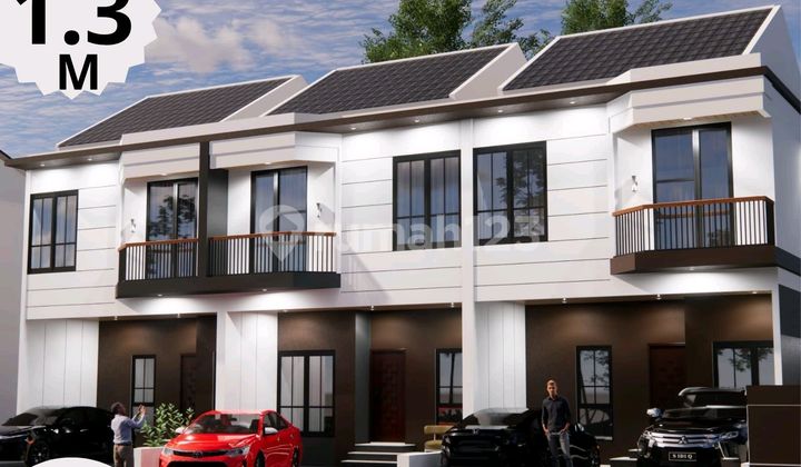 Luxury House in a Strategic Location with a Comfortable Environment in Cempaka Putih, Central Jakarta